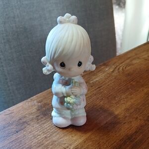 Precious Moments Flower Girl 1983